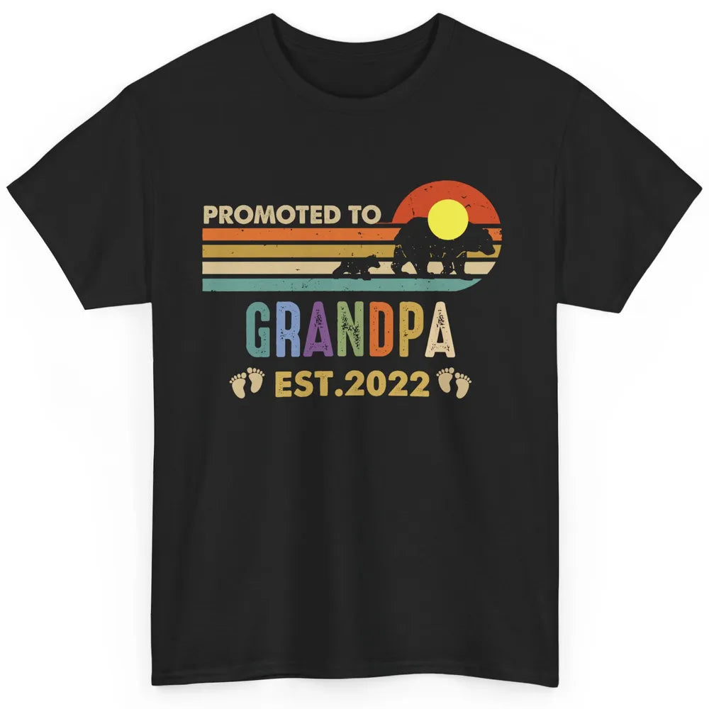 Retro Bear Sunset Promoted To Grandpa Est 2022 Grandpa Gift Classic Unisex T-Shirt