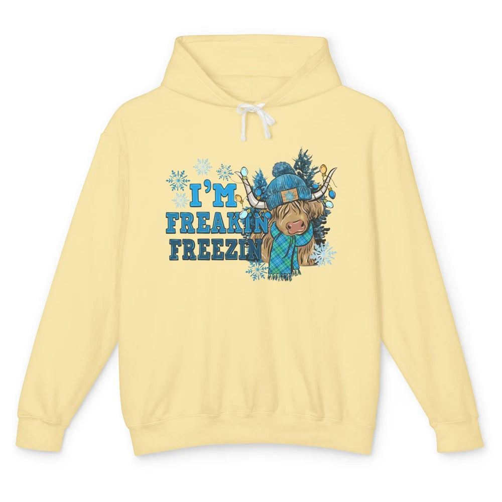 Funny Christmas Highland Cow I'm Freaking Freezing Western Unisex Lightweight Hoodie