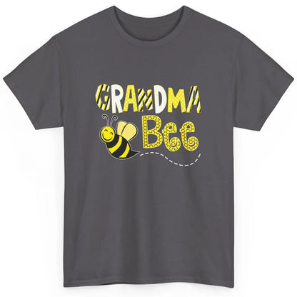 Grandma Bee Family Beekeeper Grandmother Women Beekeeping Classic Unisex T-Shirt