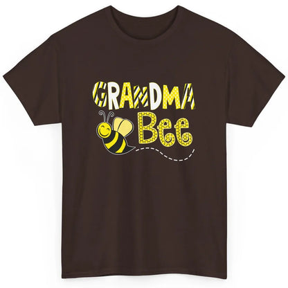 Grandma Bee Family Beekeeper Grandmother Women Beekeeping Classic Unisex T-Shirt