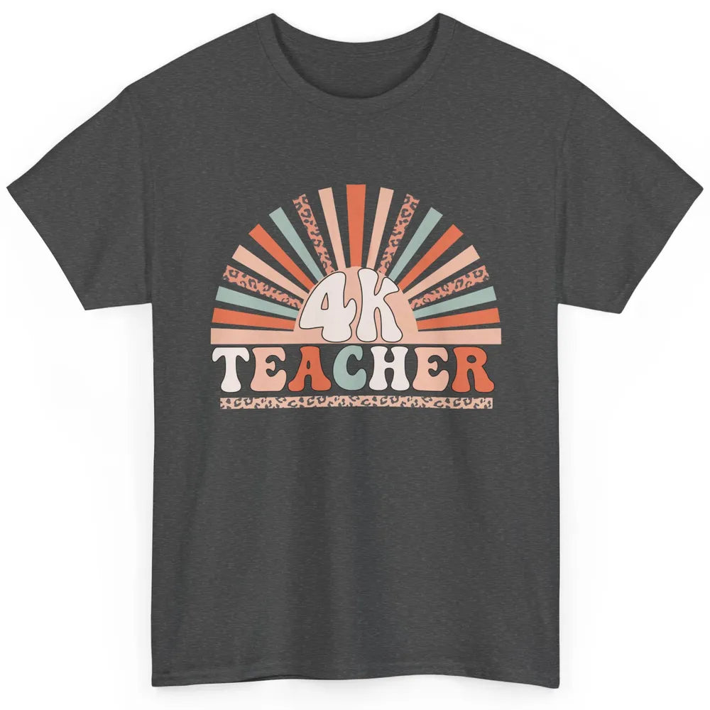 Retro 4k Teacher Kindergarten Back to School Pre-K Teacher Classic Unisex T-Shirt