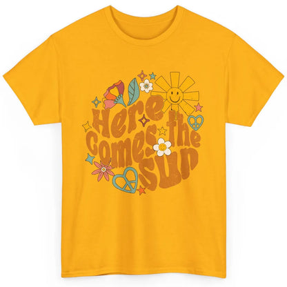 Retro Daisy Rainbow Sunrise Here Comes The Sun Hippie Girl Classic Unisex T-Shirt