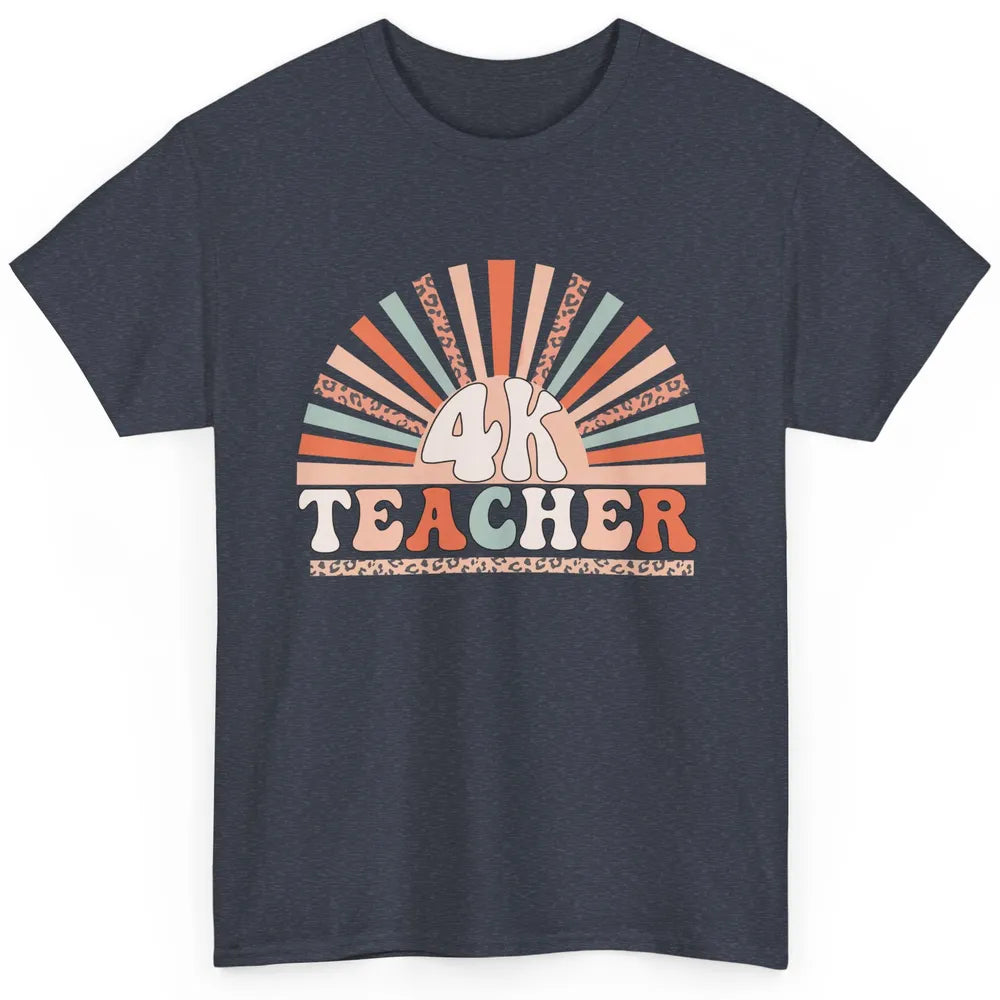 Retro 4k Teacher Kindergarten Back to School Pre-K Teacher Classic Unisex T-Shirt