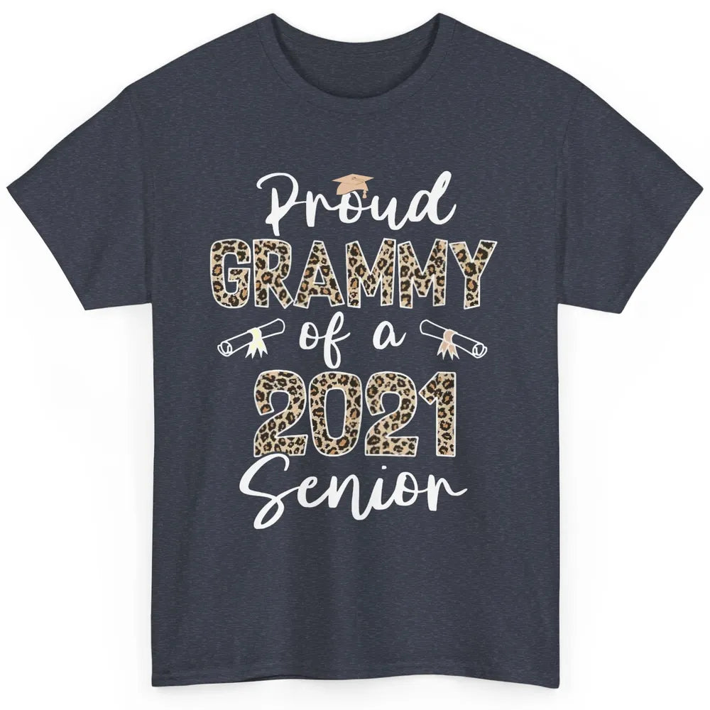 Proud Grammy Of A 2021 Senior Senior 2021 Grad Party Leopard Classic Unisex T-Shirt
