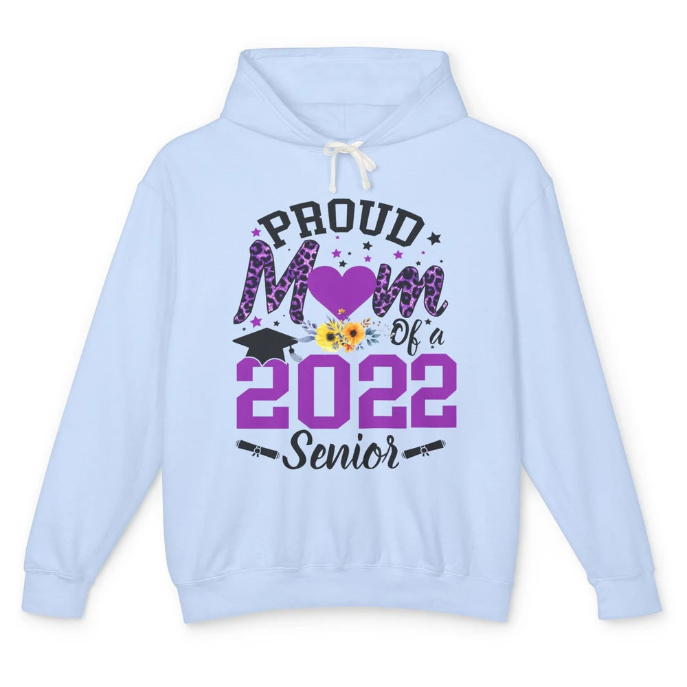 Proud Mom of a 2022 Senior Leopard Cool Graduates Mom Unisex Lightweight Hoodie
