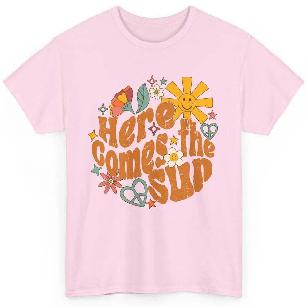 Retro Daisy Rainbow Sunrise Here Comes The Sun Hippie Girl Classic Unisex T-Shirt