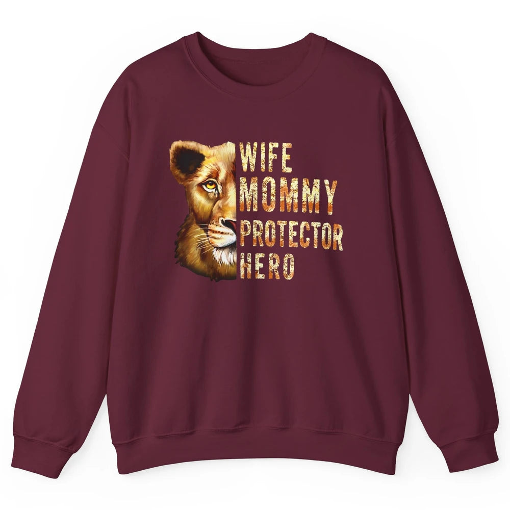 Retro Mommy Lion Queen Wife Mom Protector Hero Mothers Day Unisex Crewneck Sweatshirt