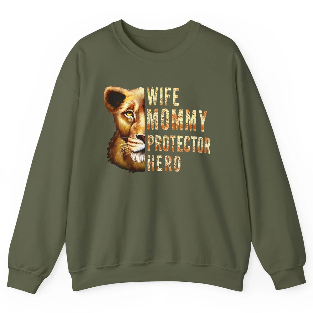 Retro Mommy Lion Queen Wife Mom Protector Hero Mothers Day Unisex Crewneck Sweatshirt
