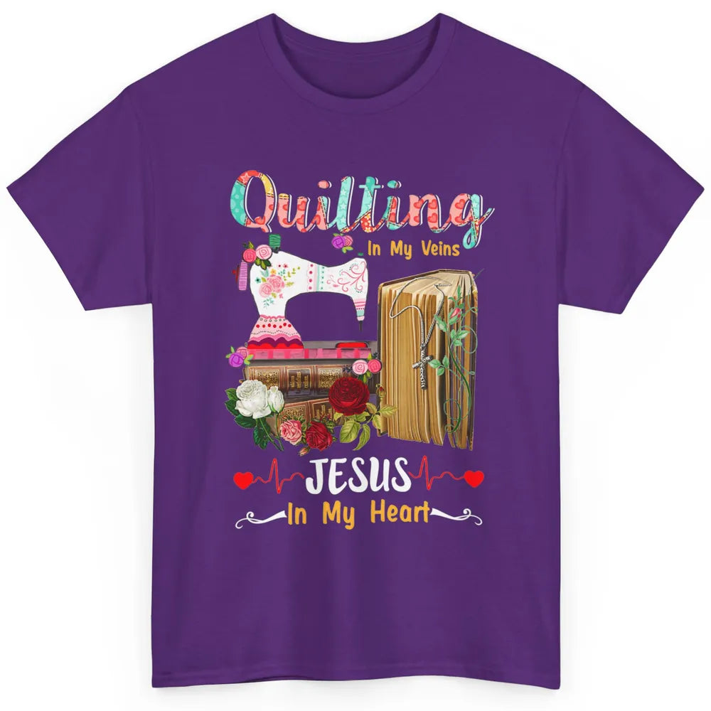 Quilting In My Veins Jesus In Heart Christian Retro Quilt Classic Unisex T-Shirt