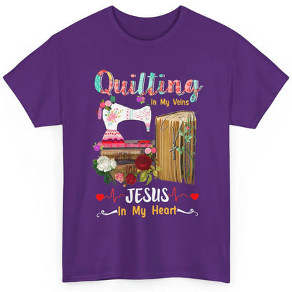 Quilting In My Veins Jesus In Heart Christian Retro Quilt Classic Unisex T-Shirt
