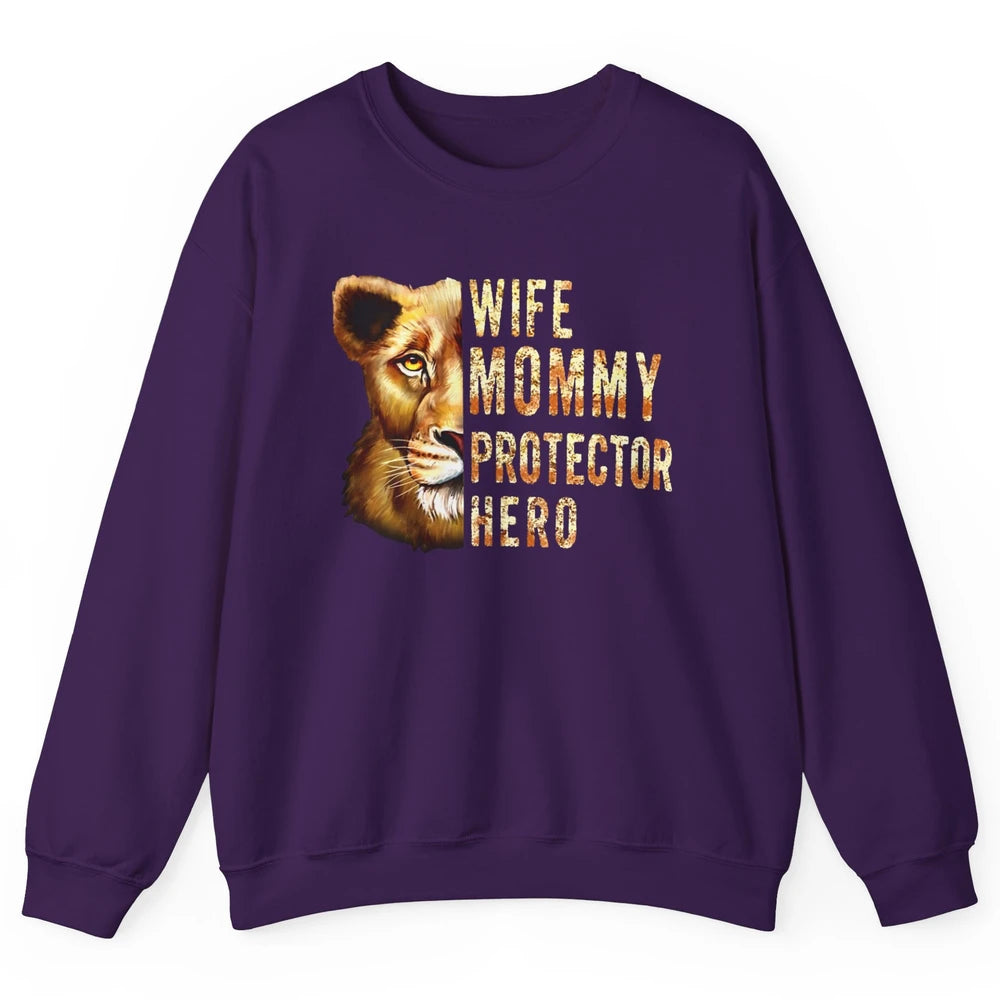 Retro Mommy Lion Queen Wife Mom Protector Hero Mothers Day Unisex Crewneck Sweatshirt