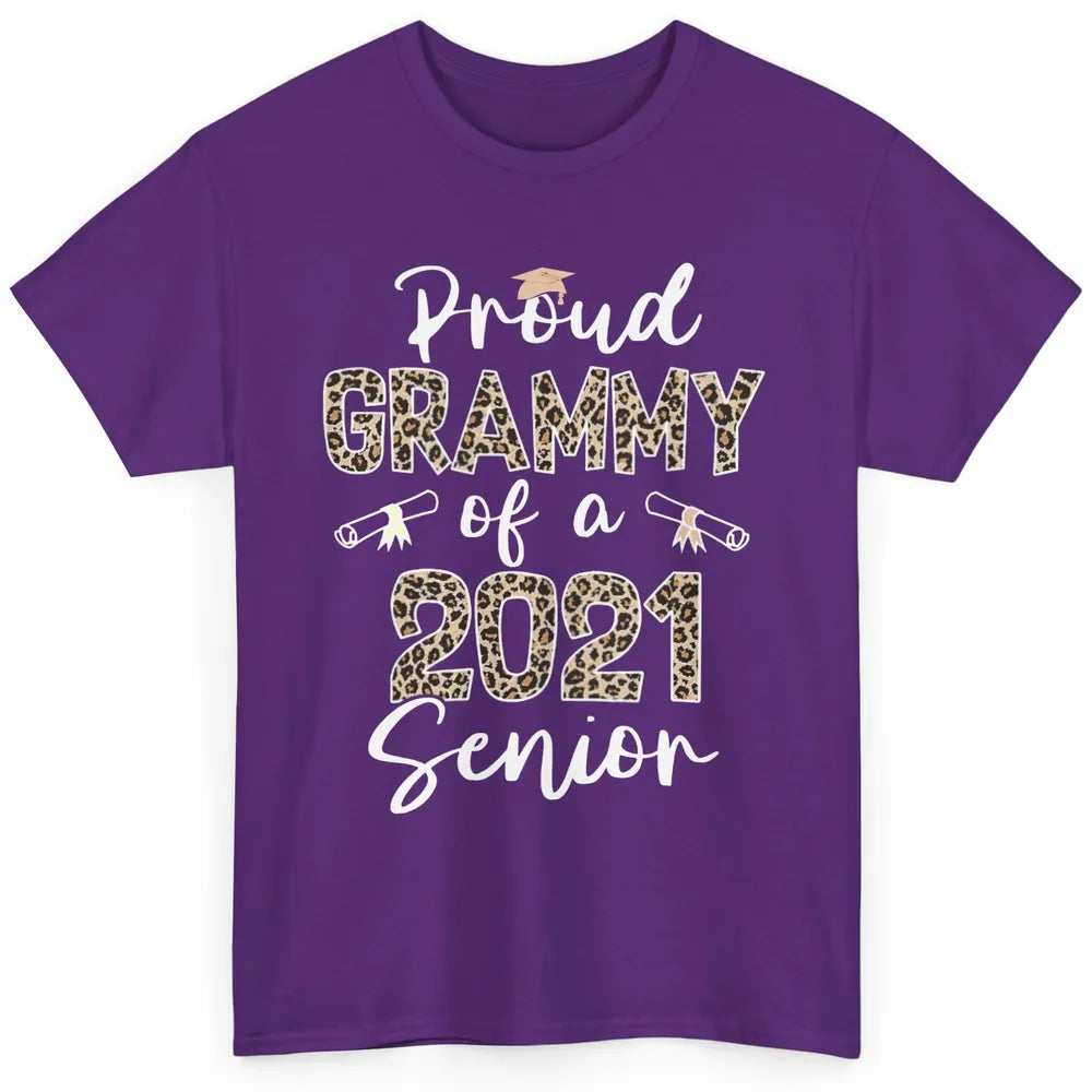 Proud Grammy Of A 2021 Senior Senior 2021 Grad Party Leopard Classic Unisex T-Shirt