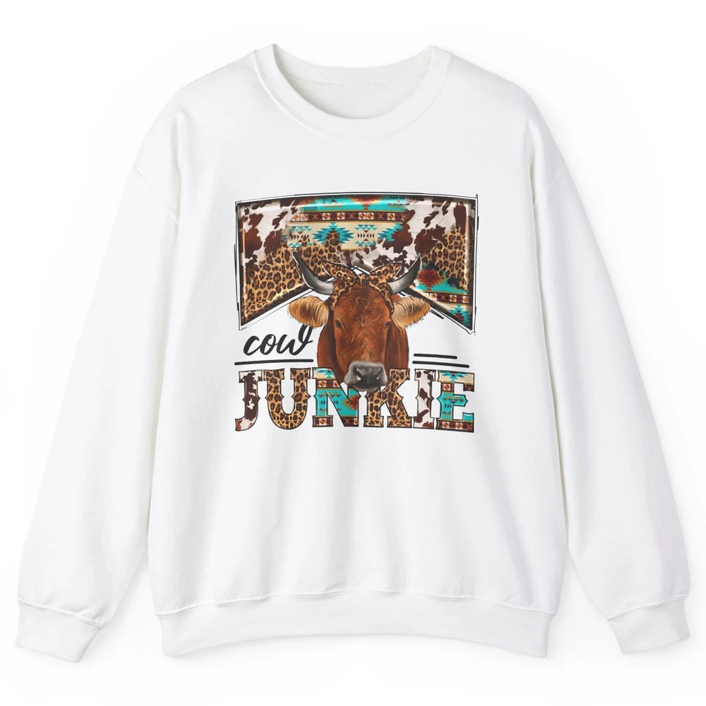 Retro Leopard Bandana Cow Junkie Western Country Farm Animal Unisex Crewneck Sweatshirt